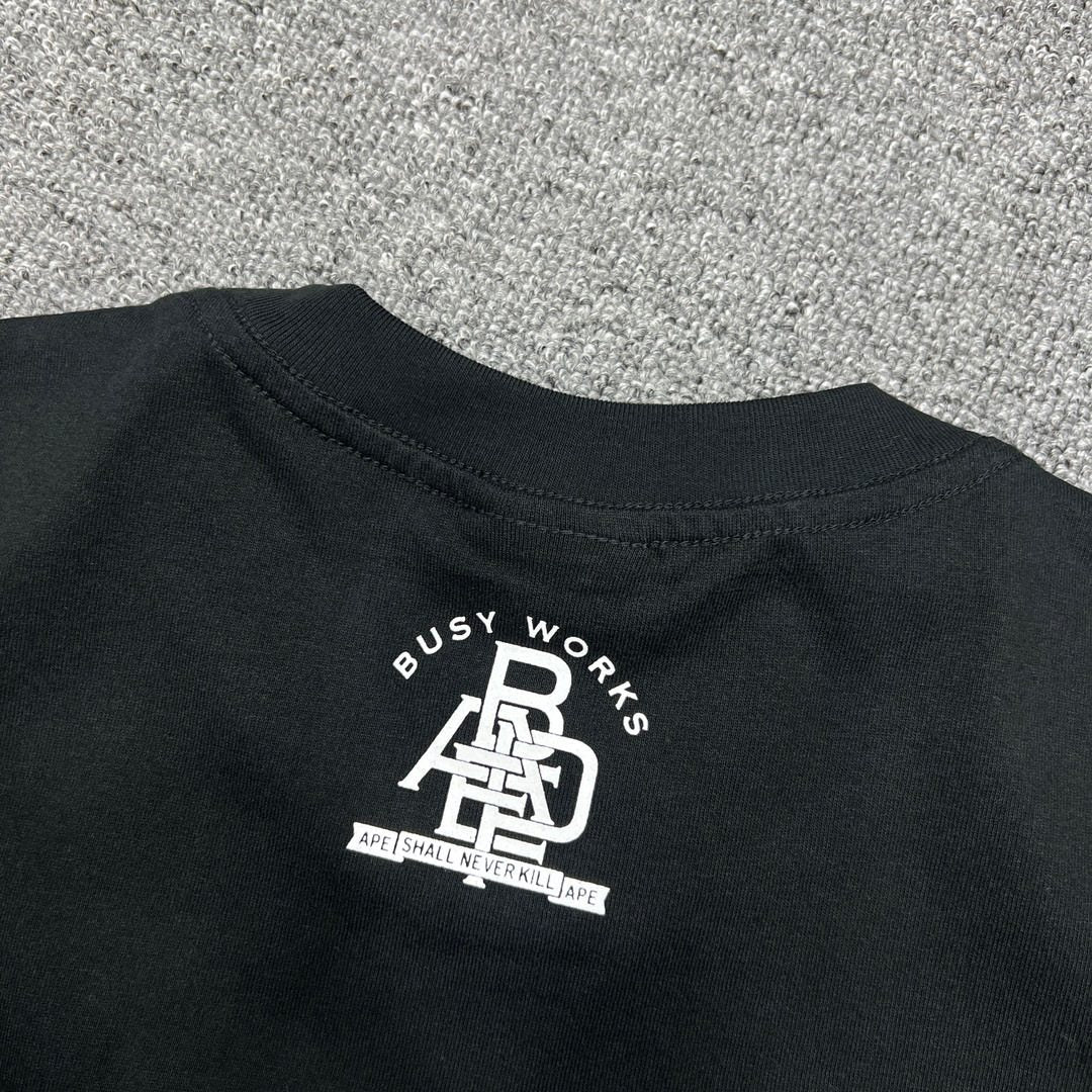 BAPE Character Graphic Short-Sleeve T-Shirt — detail