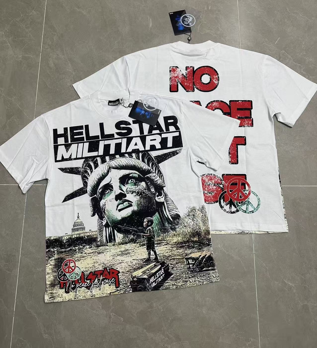 Hellstar Statue Graphic Short-Sleeve T-Shirt — context