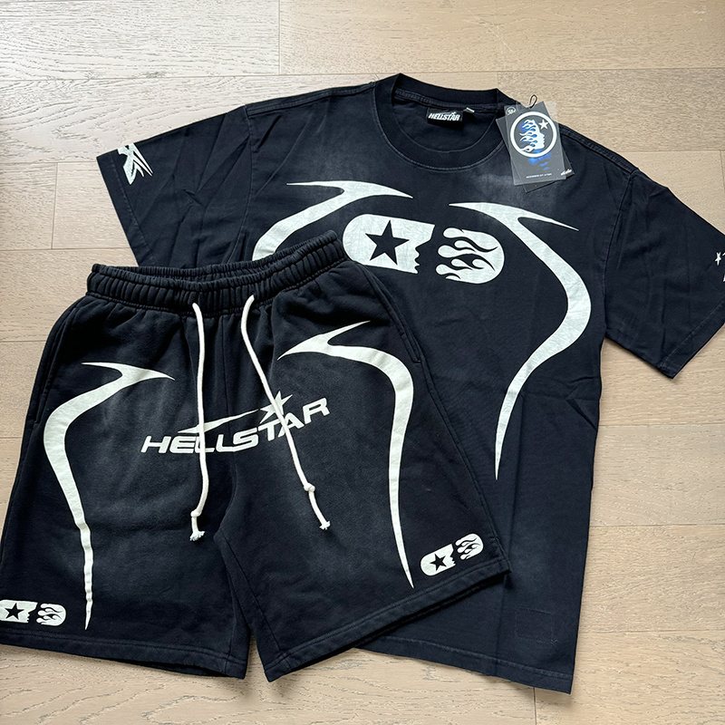 Hellstar Flame Number 11 Graphic Short-Sleeve Set — front