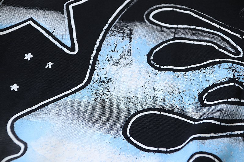 Hellstar Mountain Flame Graphic T-Shirt — fabric_closeup