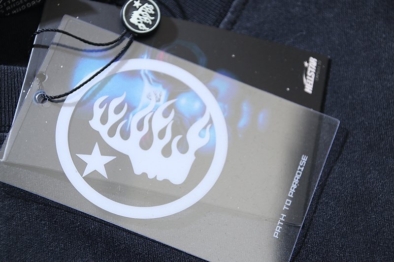 Hellstar Rhinestone Skull & Flame Graphic T-Shirt — hang_tag