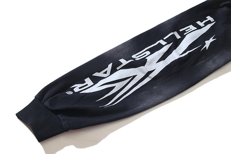 Hellstar Distressed Sports Graphic Long-Sleeve T-Shirt — detail
