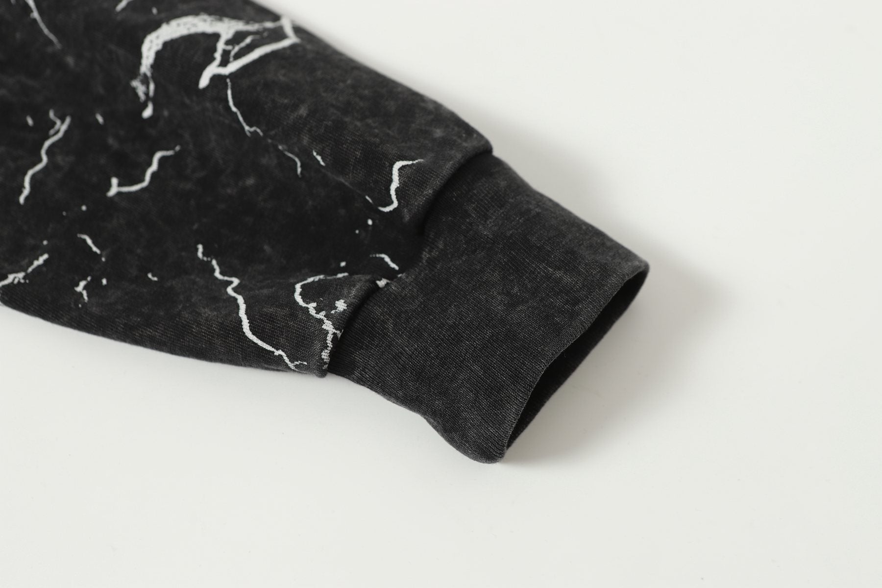 Hellstar Star Graphic Long-Sleeve T-Shirt — detail
