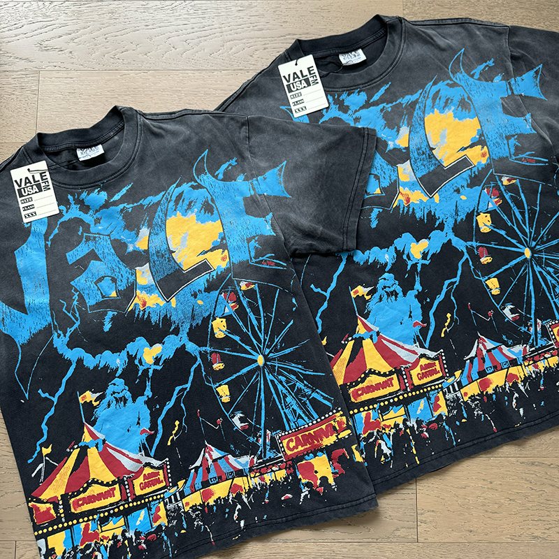 VALE USA Carnival Graphic T-Shirt - Charcoal Gray — context