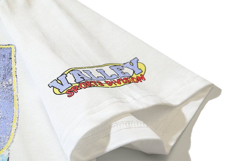 VALE USA Soccer Graphic Short-Sleeve T-Shirt — detail