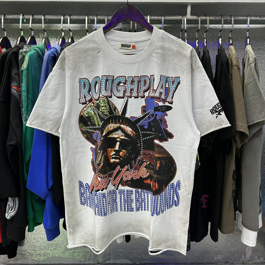 Rough Play Statue of Liberty Rhinestone Graphic T-Shirt — context
