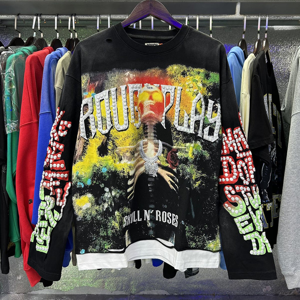 Rough Play Skull & Roses Long-Sleeve T-Shirt — context