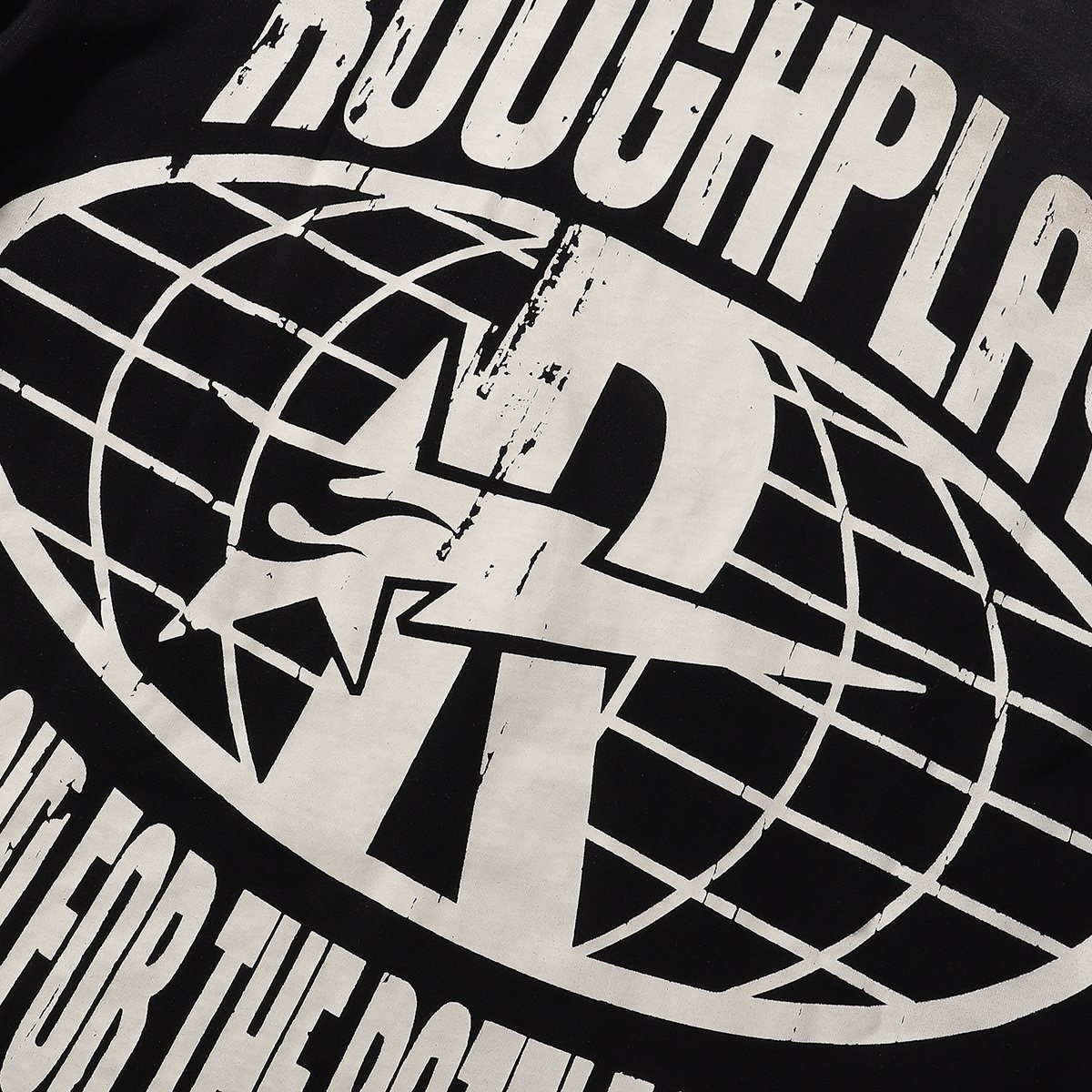 Rough Play Skull & Roses Long-Sleeve T-Shirt — detail