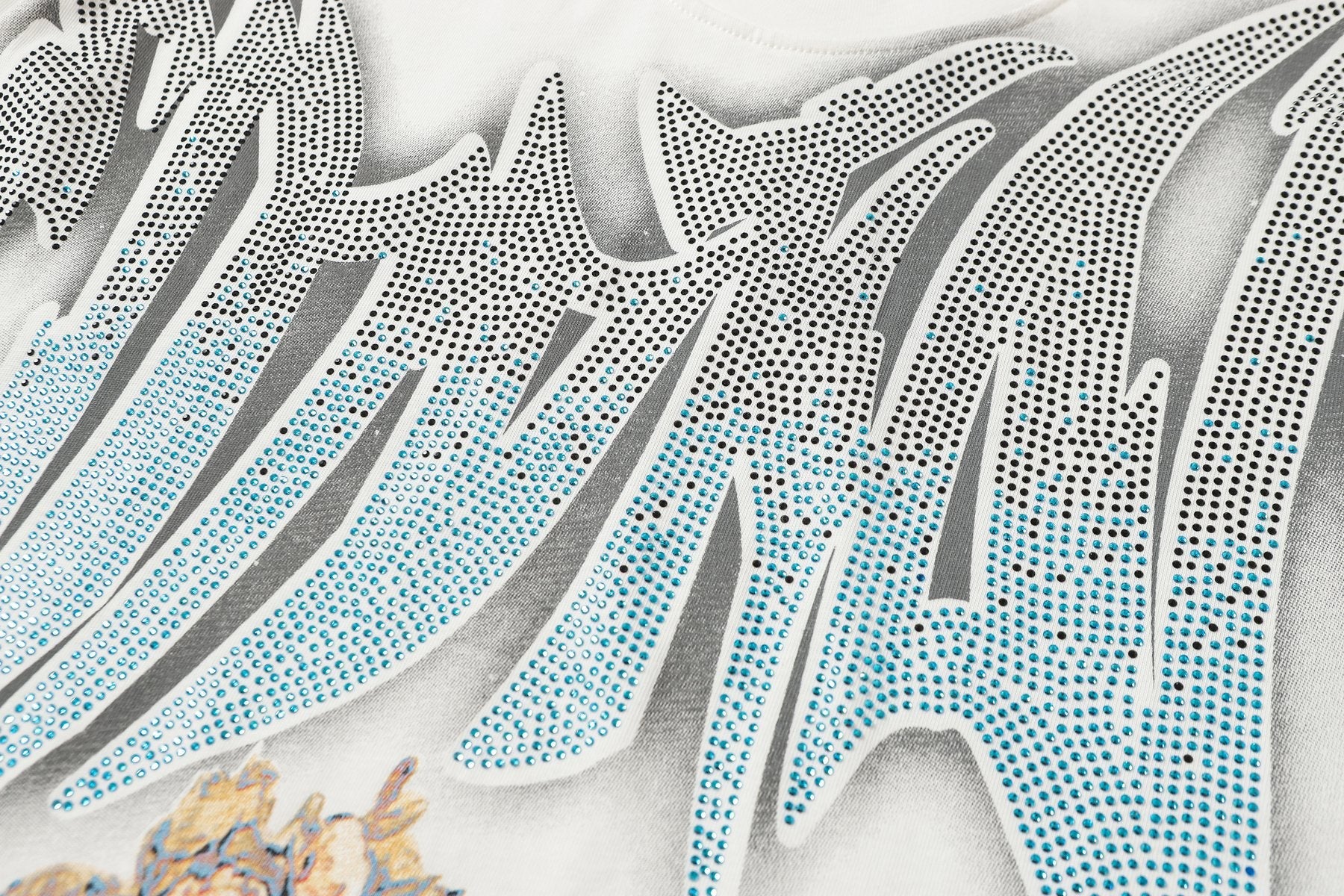 MIXED EMOTION Dove Angel Graphic Short-Sleeve T-Shirt — detail