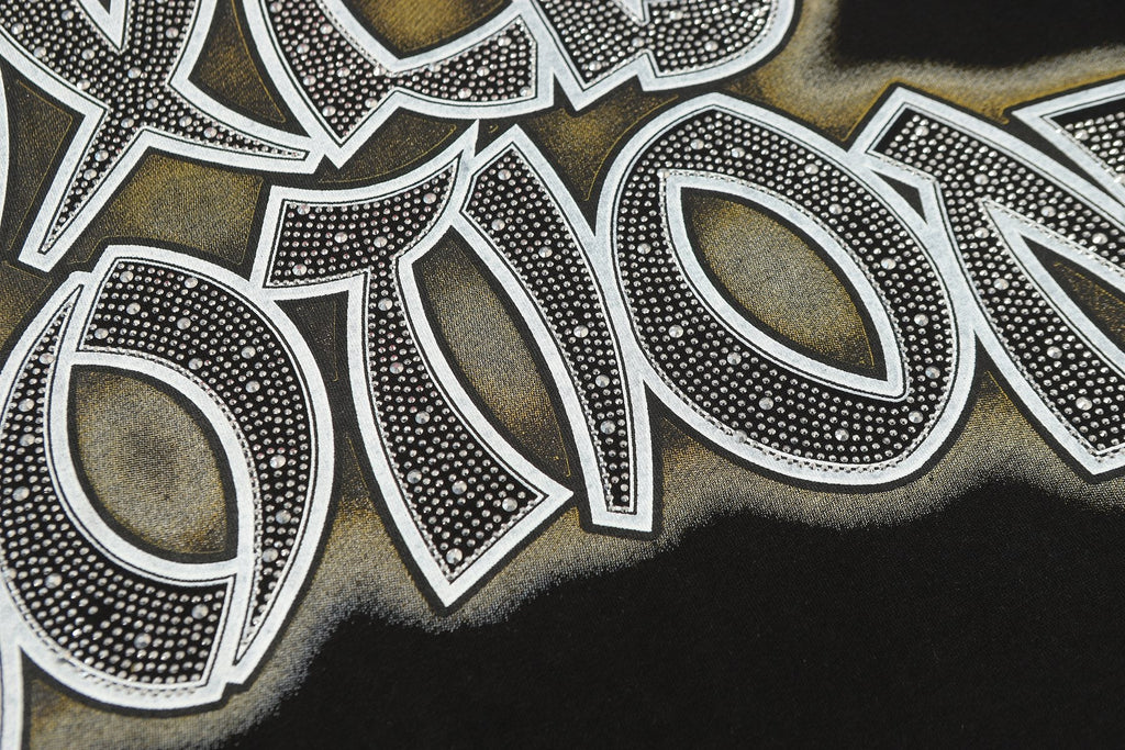 MIXED EMOTION Angel Beach Graphic T-Shirt — detail