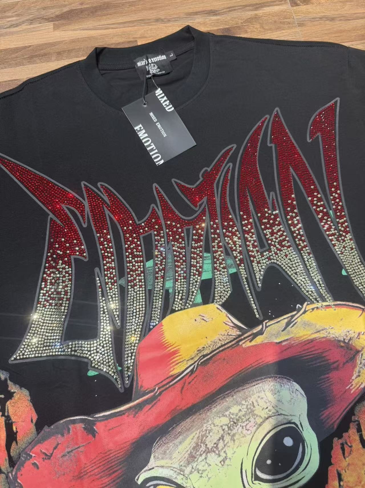 MIXED EMOTION Alien Cowboy Graphic T-Shirt — detail