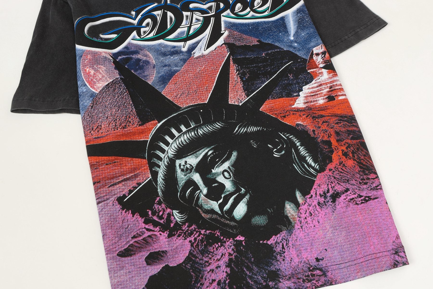 Godspeed Statue of Liberty Graphic T-Shirt — detail