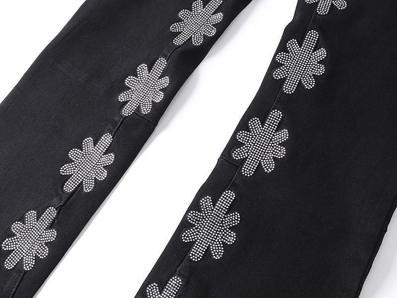 LOSTSHDWS Flower Embellished Flare Jeans — detail