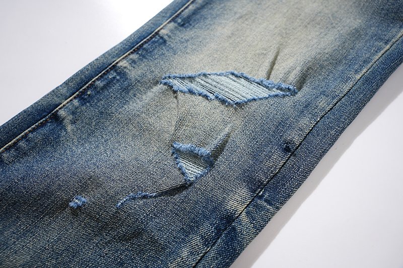 Purple Brand Blue Distressed Ripped Knee Jeans — detail