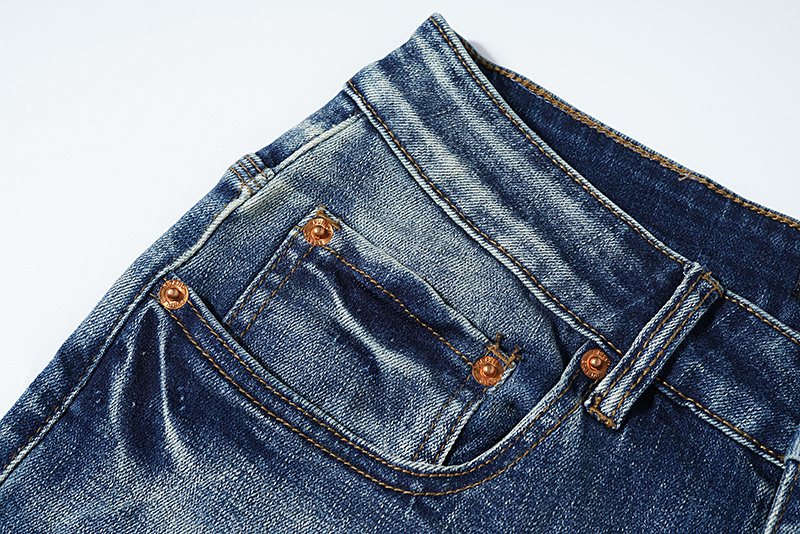 Purple Brand Washed Distressed Blue Jeans — detail