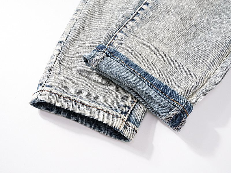 Purple Brand Light Blue Distressed Ribbed Knee Jeans — detail
