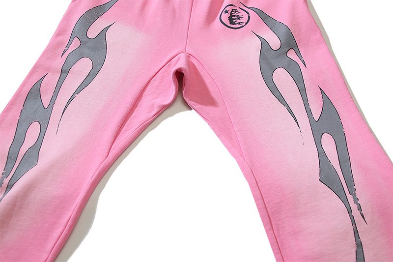 Hellstar Flame Graphic Sweatpants - Pink — detail