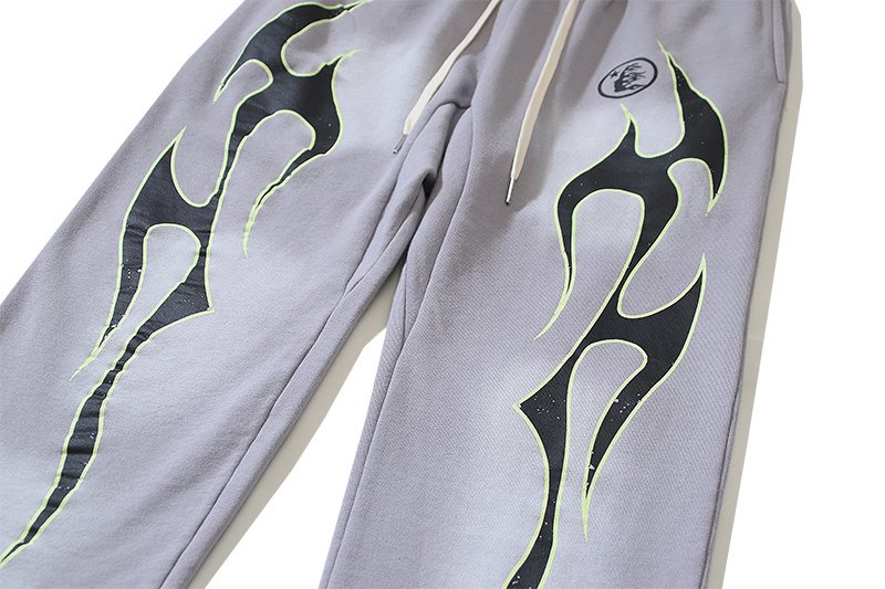 Hellstar Washed Graphic Sweatpants — detail