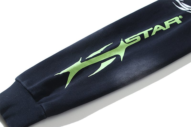 Hellstar Sports Graphic Pullover Hoodie — detail