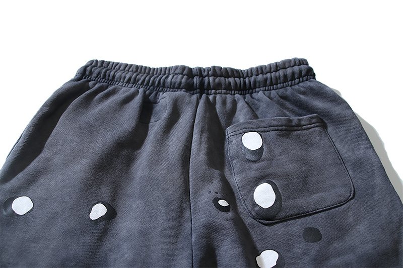 Helistar Washed Dark Gray Graphic Sweatpants — detail