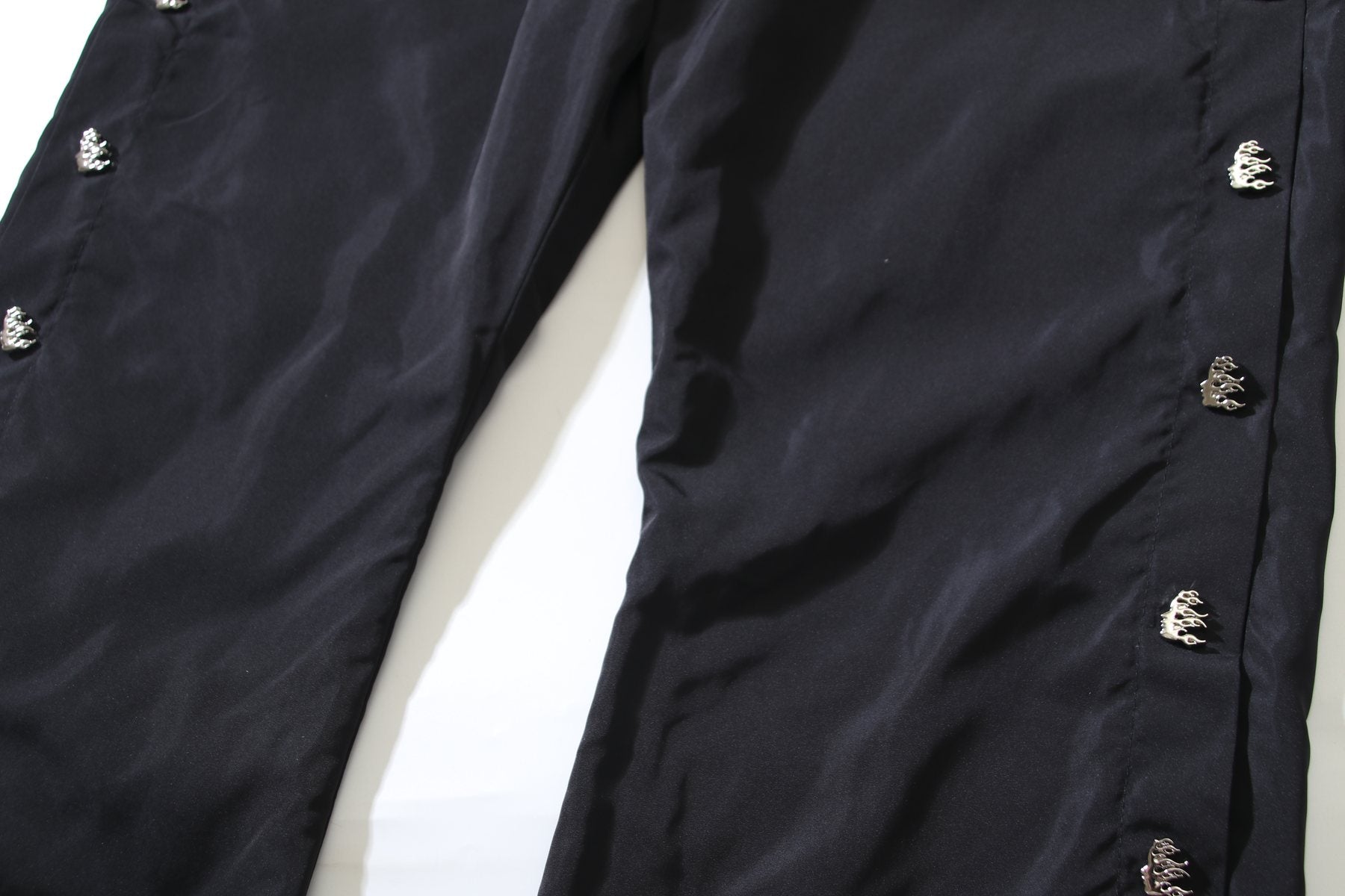 Hellstar Side Button Wide-Leg Pants - Black — detail