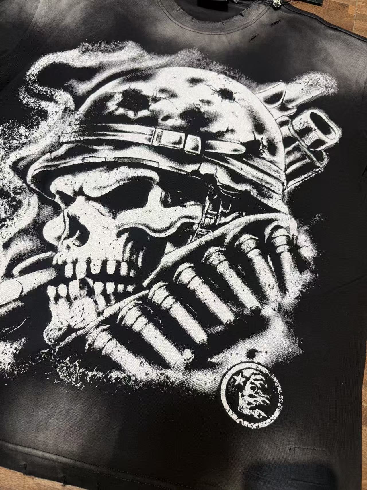 Hellstar Skull Graphic Short-Sleeve T-Shirt — detail