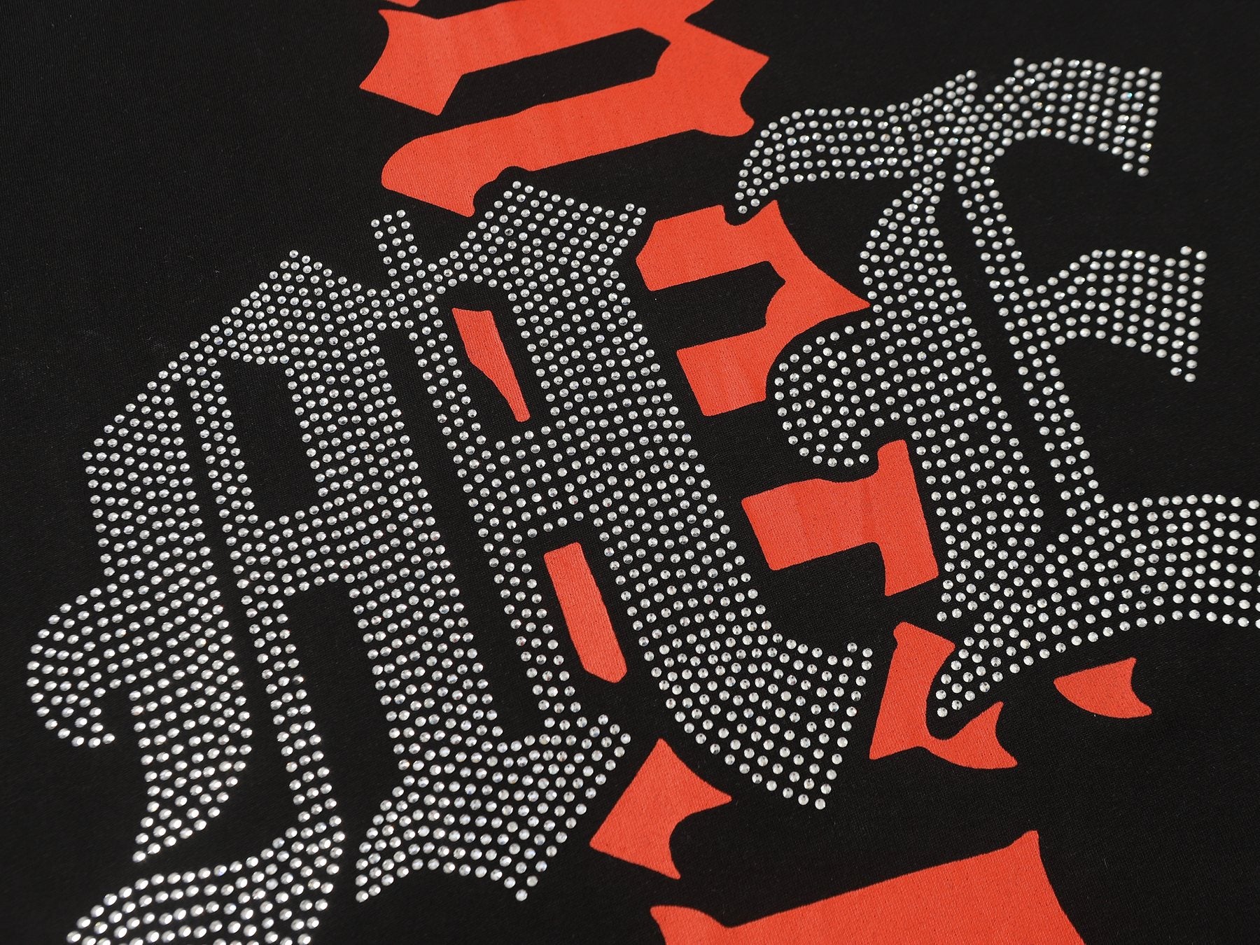 MIXED EMOTION Octopus Graphic Short-Sleeve T-Shirt — detail