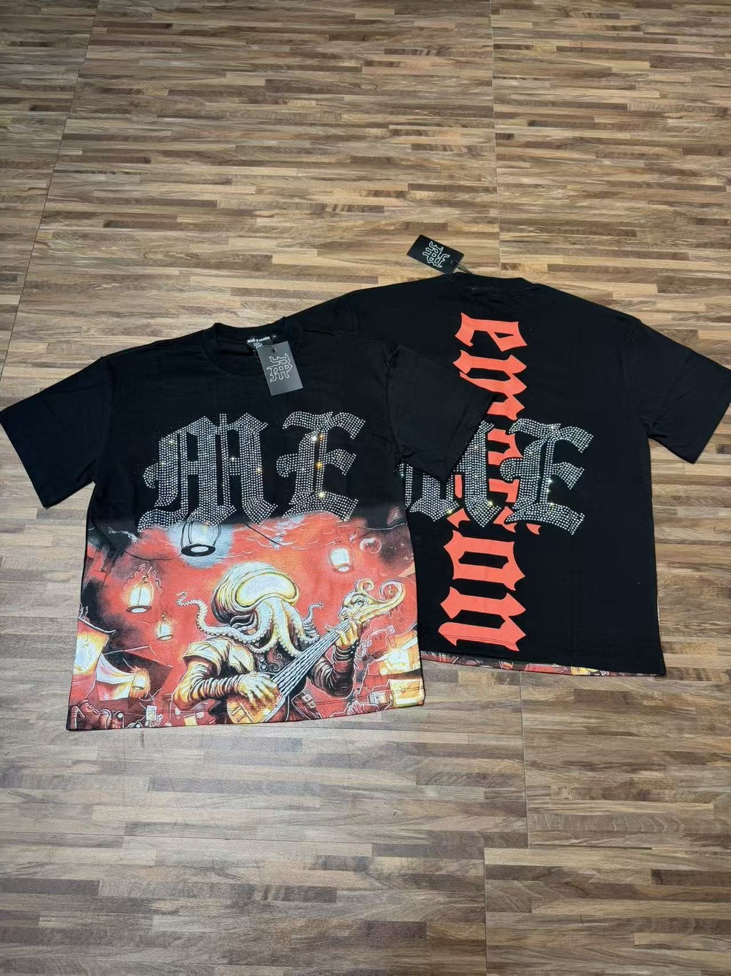 MIXED EMOTION Octopus Graphic Short-Sleeve T-Shirt — context