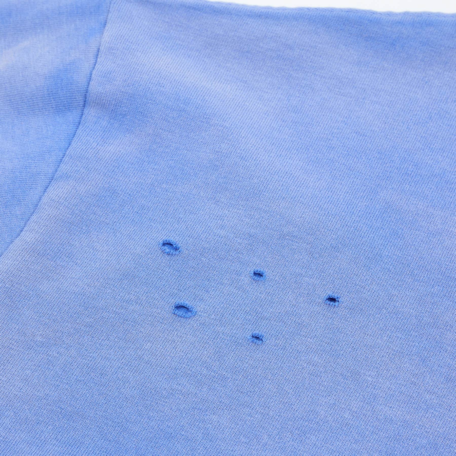 Rough Play Legend Gradient Graphic T-Shirt — detail