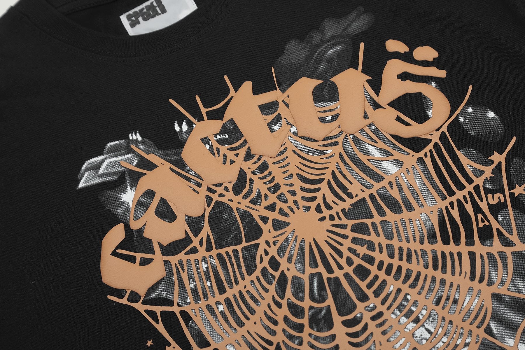 Sp5der Spiderweb Graphic T-Shirt — fabric_closeup
