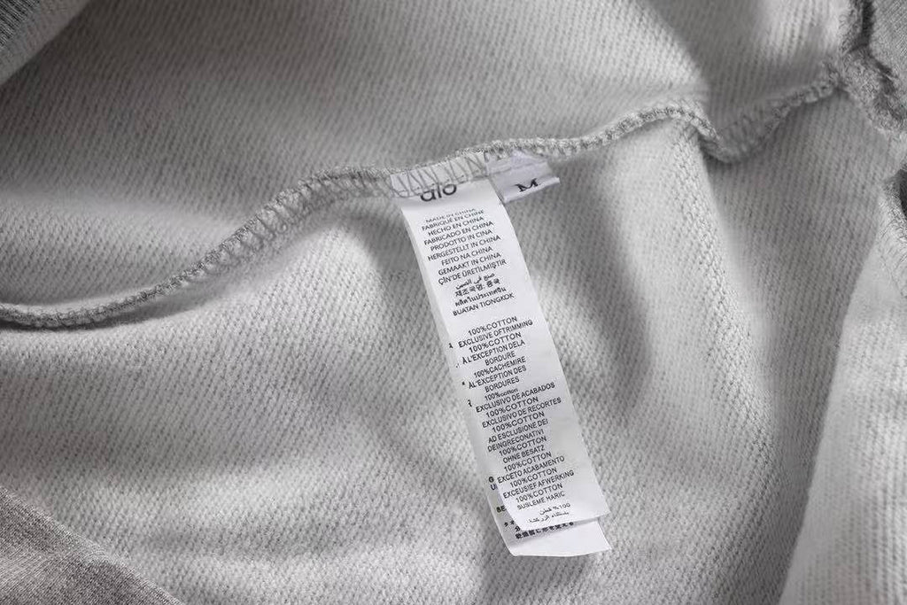 alo Quarter-Zip Matching Set — neck_label