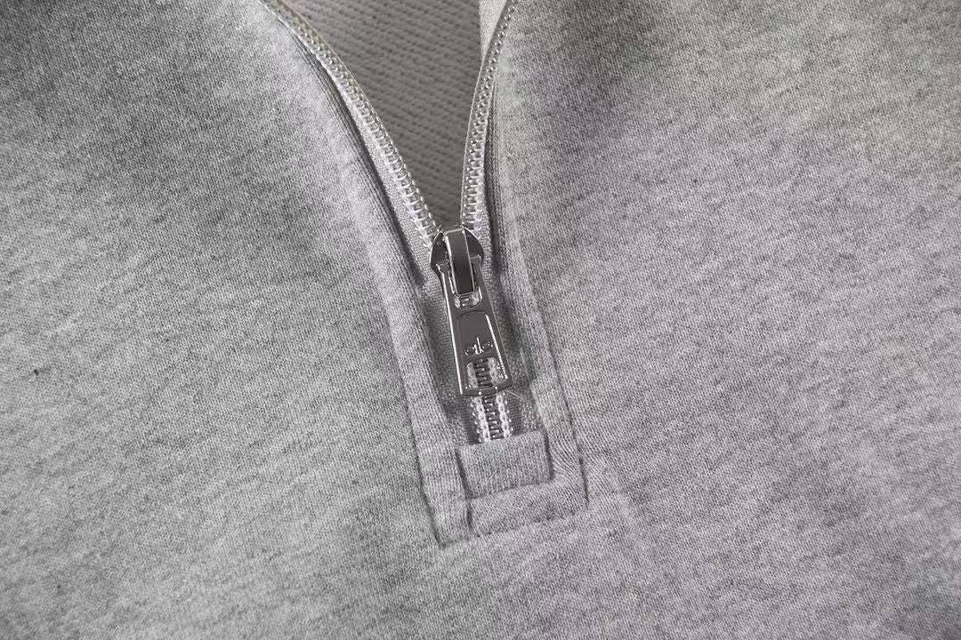 alo Quarter-Zip Matching Set — detail