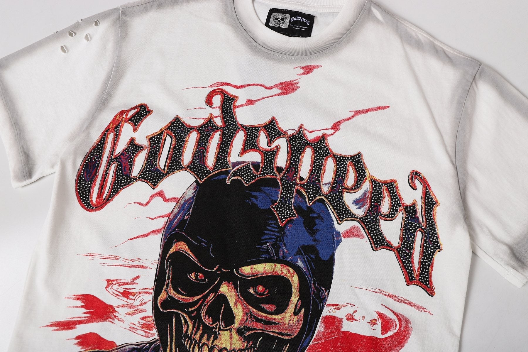 Godspeed Skull Graphic Distressed Sleeve T-Shirt — detail