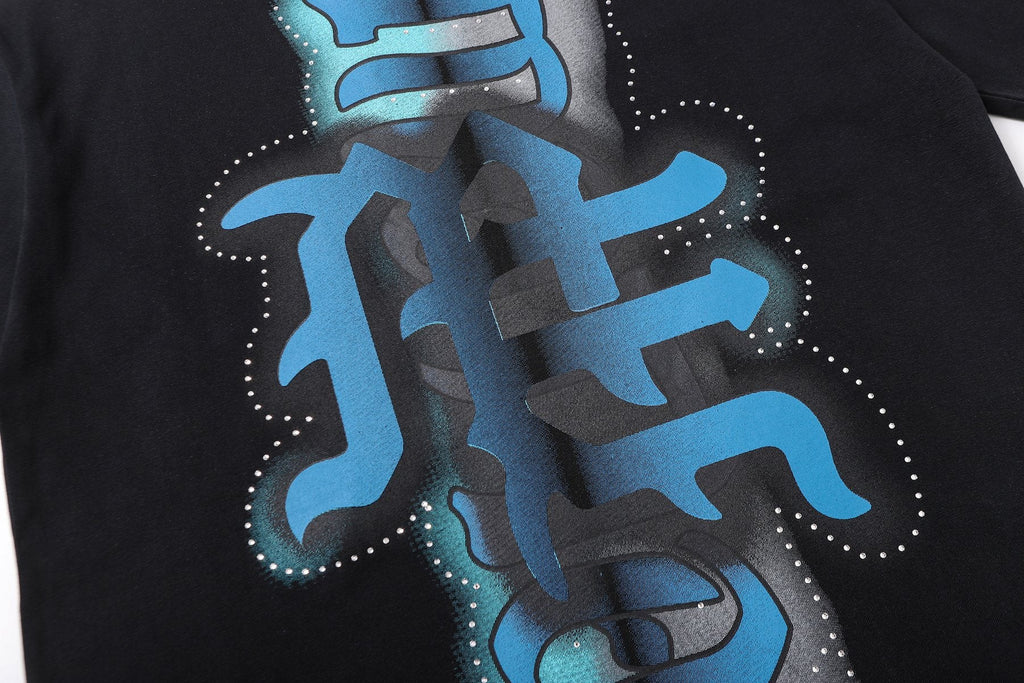 MIXED EMOTION Angel Back Graphic T-Shirt — detail