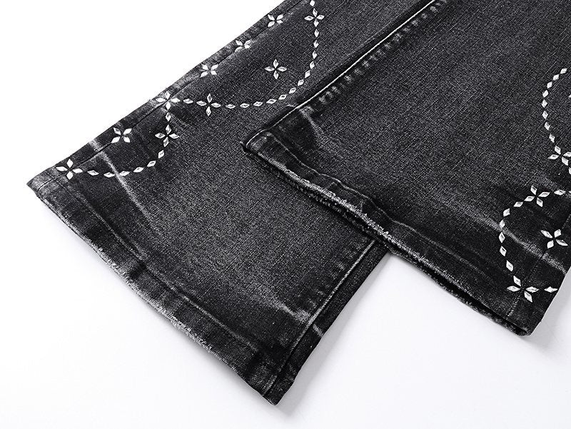 Purple Brand Floral Embroidered Flared Jeans — detail
