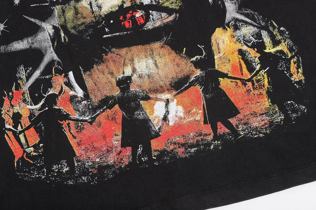 Hellstar Red Graphic Short-Sleeve T-Shirt — detail