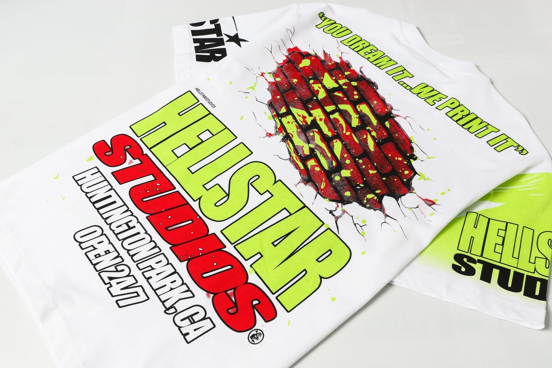 Hellstar Brick Wall Open 24/7 Graphic T-Shirt — detail