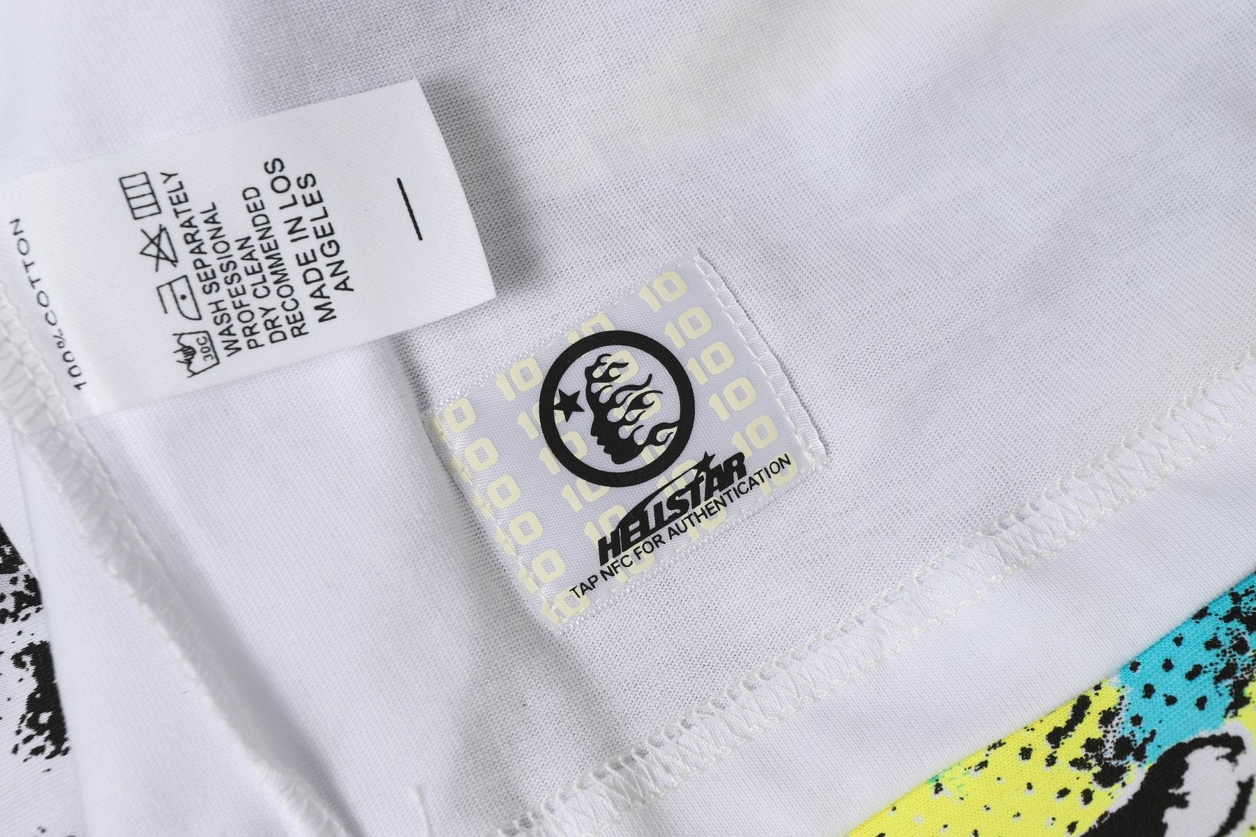 Hellstar Screaming Face Graphic T-Shirt — neck_label