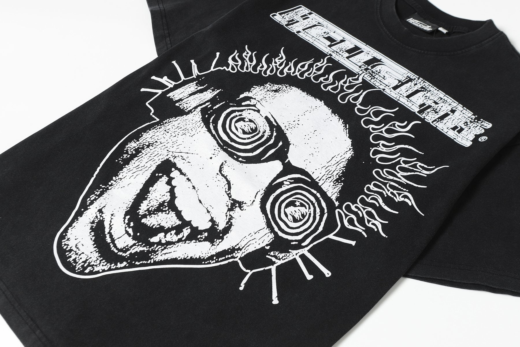 Hellstar Distressed Graphic T-Shirt — detail