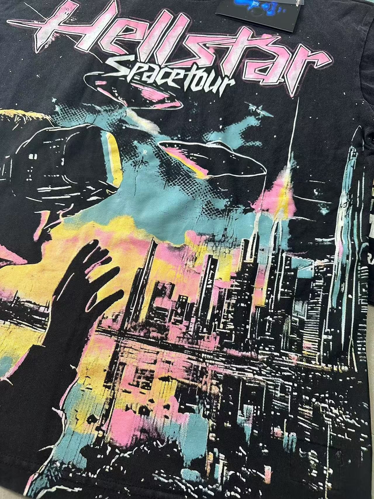 Hellstar Spacetour Space Graphic Short-Sleeve T-Shirt — detail