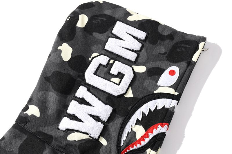 BAPE WGM Shark Camo Full-Zip Hoodie — detail