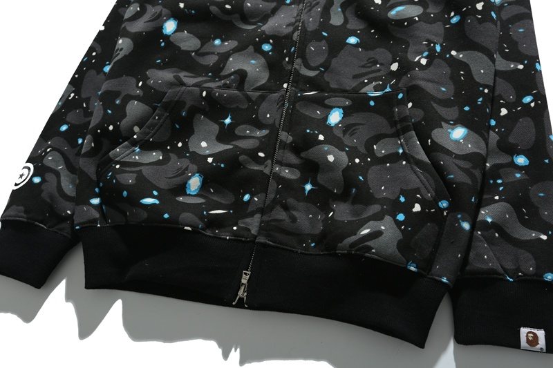 BAPE Black/Blue Tiger Shark Camo Zip Hoodie — detail