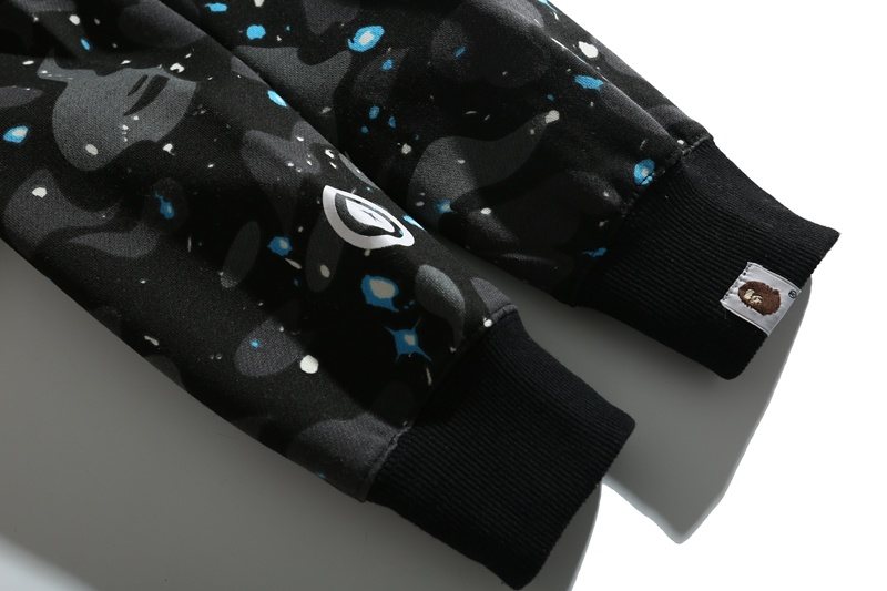 BAPE Black/Blue Tiger Shark Camo Zip Hoodie — detail