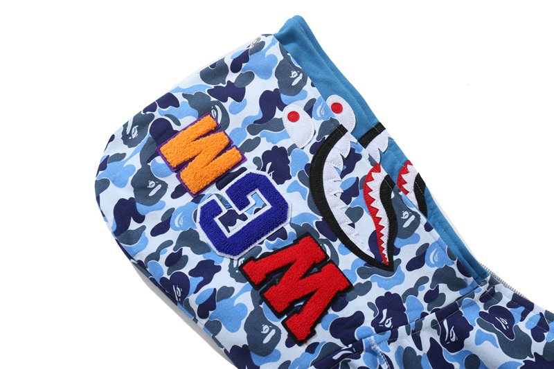 BAPE WGM Shark Camo Full-Zip Hoodie — detail