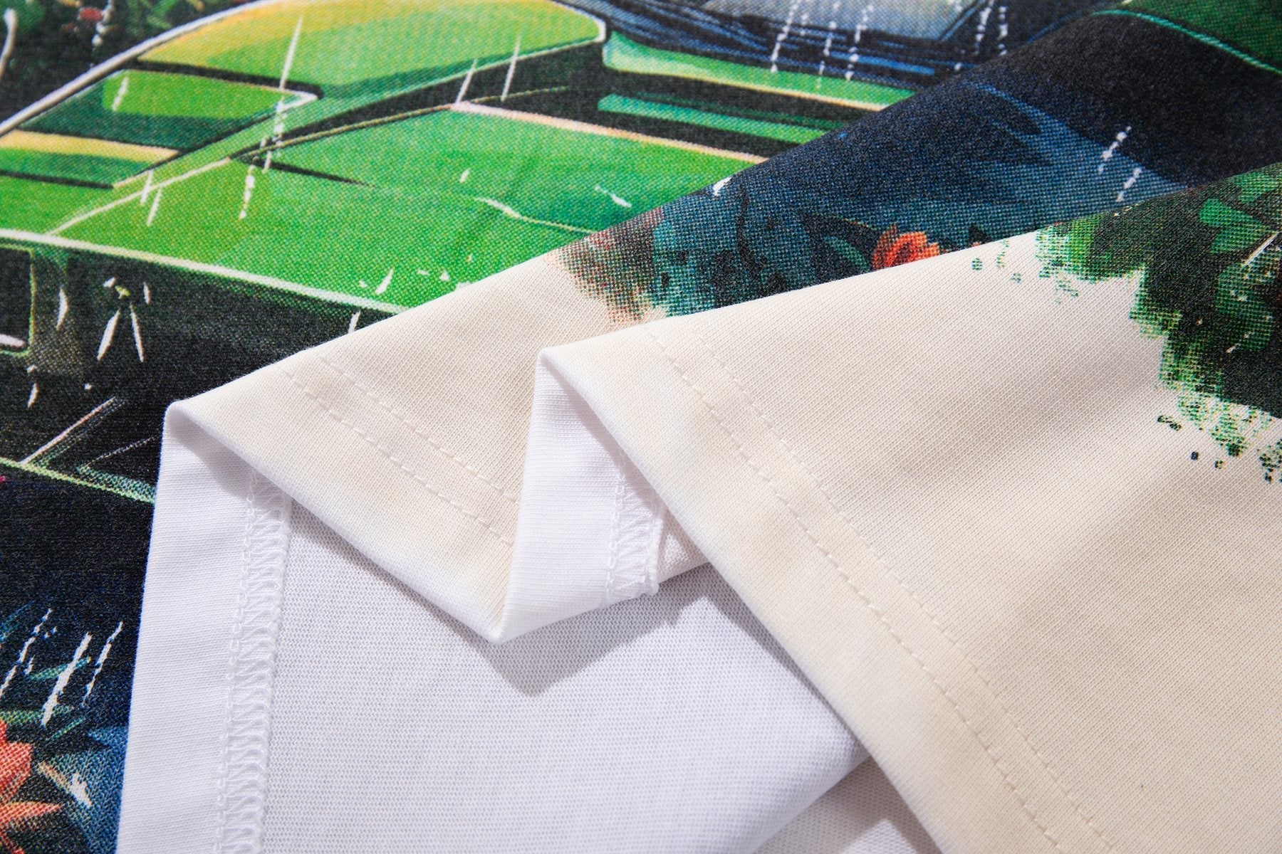 MAJESTIK Paradise Graphic T-Shirt — detail