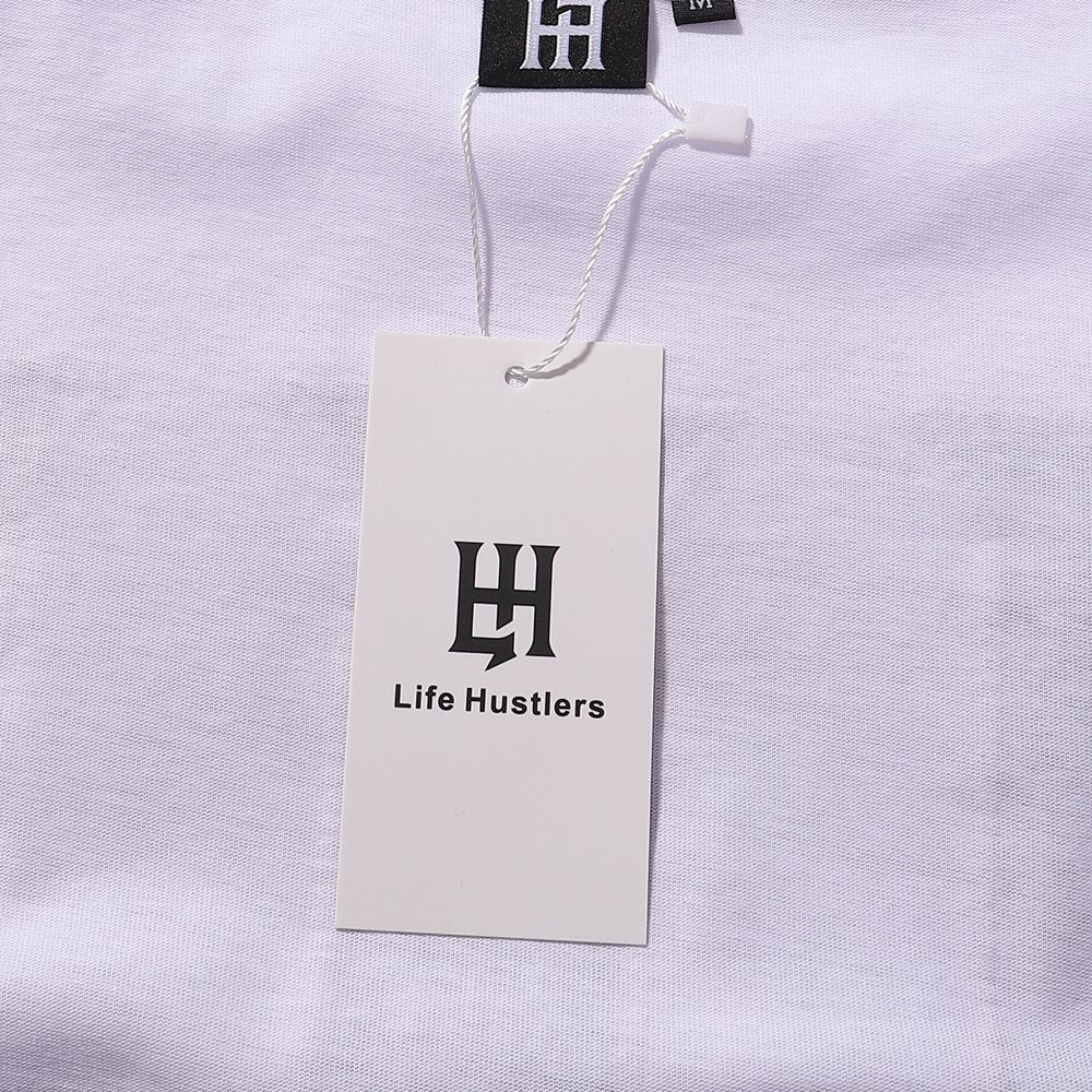 Life Hustlere Rhinestone Panther Graphic T-Shirt — hang_tag