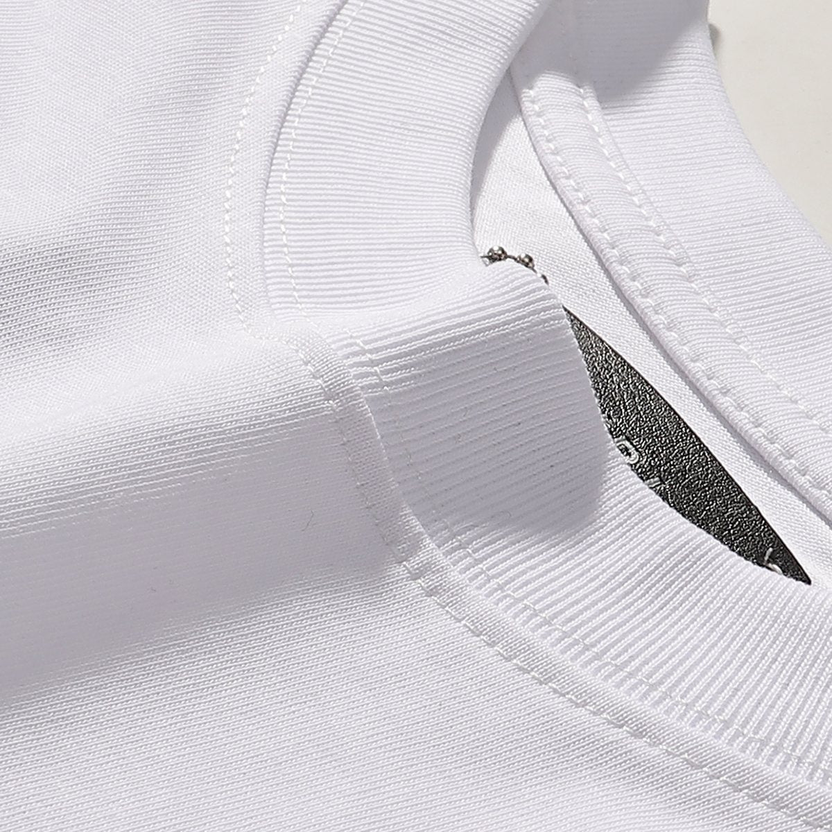 AMIRI Hollywood Graphic T-Shirt — fabric_closeup
