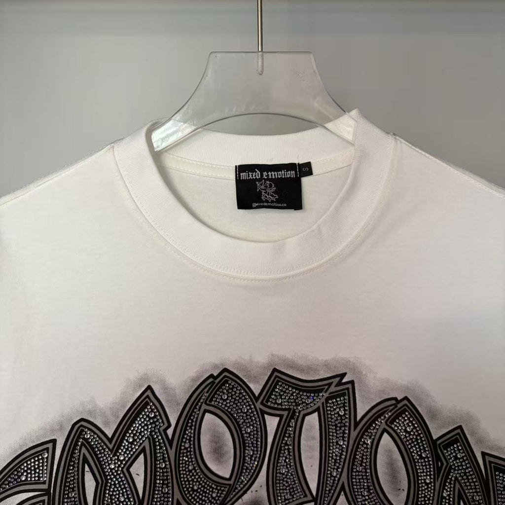 MIXED EMOTION Zombie Gothic Graphic T-Shirt — neck_label