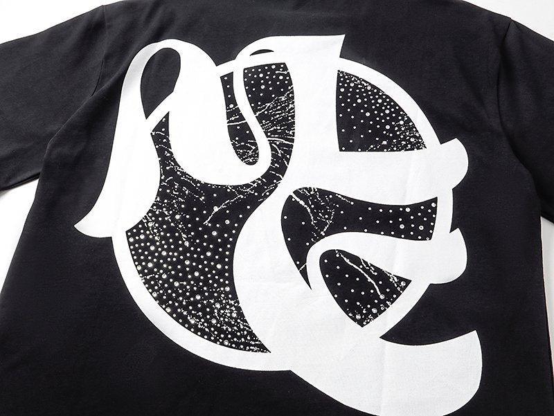 MIXED EMOTION Cherub Graphic T-Shirt — detail