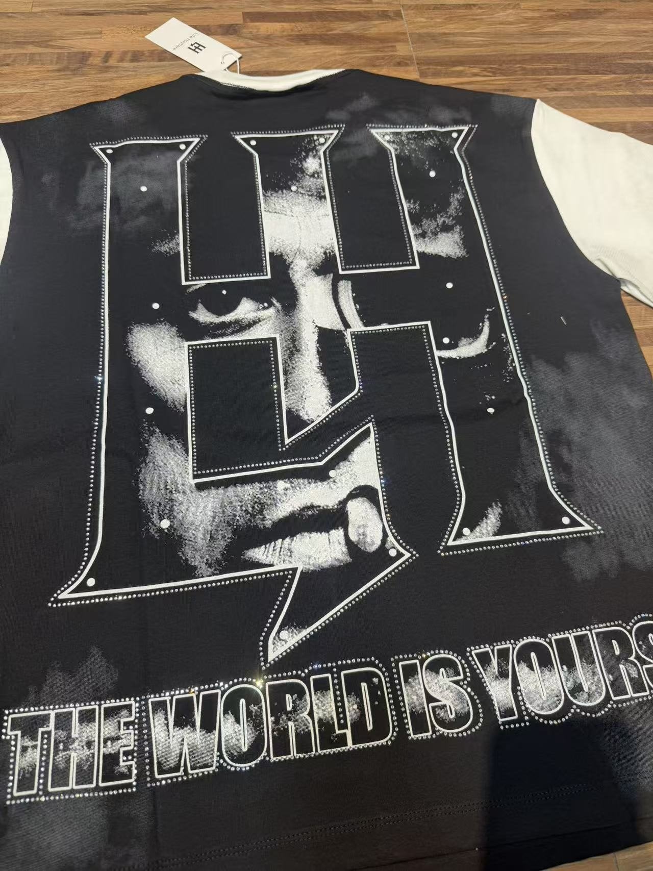 Life Hustlere Scarface-Inspired Raglan Graphic T-Shirt — detail